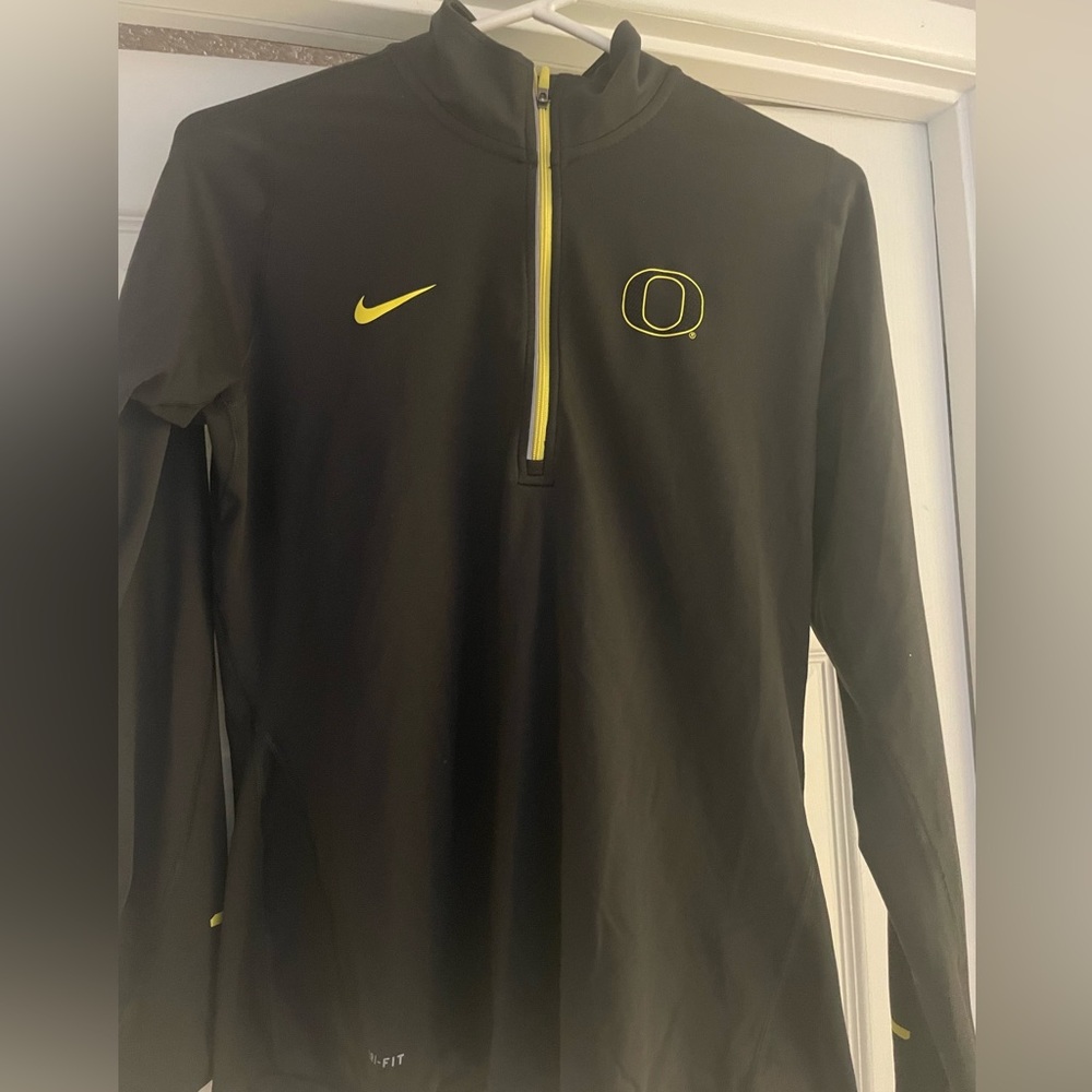 Oregon Ducks Women’s Nike Dri Fit Long Sleeve Shirt